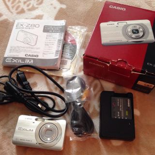 カシオ(CASIO)のEXILIM EX-Z80 CASIO(コンパクトデジタルカメラ)