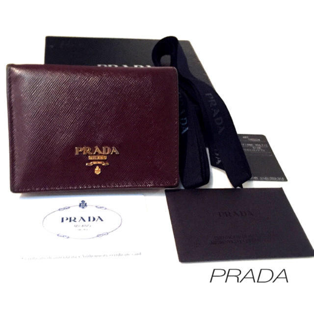 PRADA(プラダ)のPRADA 折り財布 レディースのファッション小物(財布)の商品写真