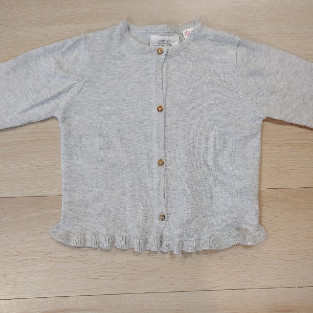 ZARA KIDS(ザラキッズ)のzarababy カーディガン　86cm キッズ/ベビー/マタニティのベビー服(~85cm)(カーディガン/ボレロ)の商品写真