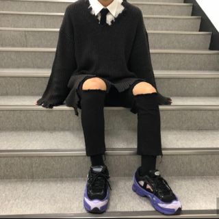 ラフシモンズ(RAF SIMONS)のデストロイニット　めちゃくちゃ貴重　　ラフシモンズ 風(ニット/セーター)