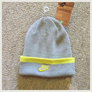 ナイキ(NIKE)のNIKE kids ニット帽(帽子)