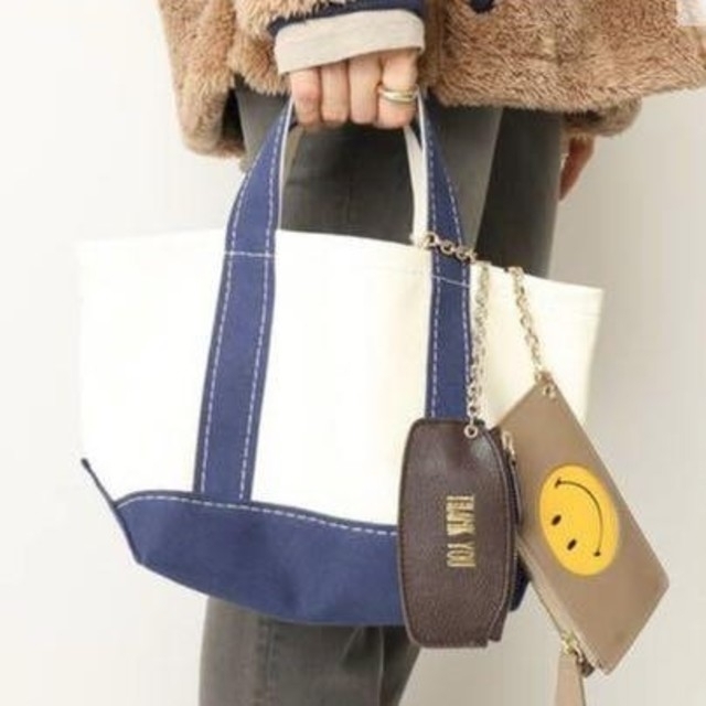 DEUXIEME CLASSE(ドゥーズィエムクラス)のきいろちゃん様専用♪ＧＯＯＤ GRIEF PINTトートバッグnavy レディースのバッグ(トートバッグ)の商品写真