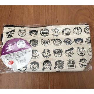 ショウガクカン(小学館)の★新品★ASOKO♡藤子不二雄♡コラボ♡ポーチ♡ペンケース(キャラクターグッズ)