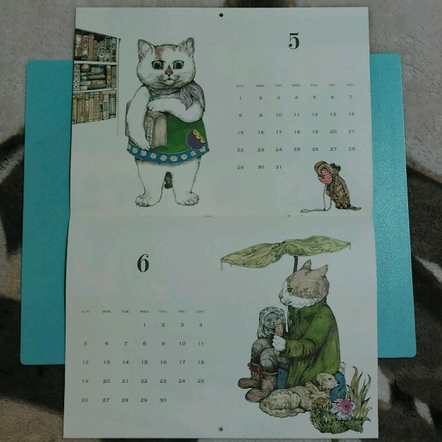ヒグチユウコ2016年カレンダー エンタメ/ホビーのコレクション(ノベルティグッズ)の商品写真