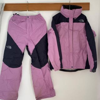 ザノースフェイス(THE NORTH FACE)の週末お値下げ！ノースフェイス　ゴアテックス　レインウェア　レディス　ピンク(登山用品)