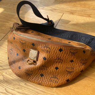 エムシーエム(MCM)のＭＣＭ ショルダーバック　ユニセックス(ショルダーバッグ)