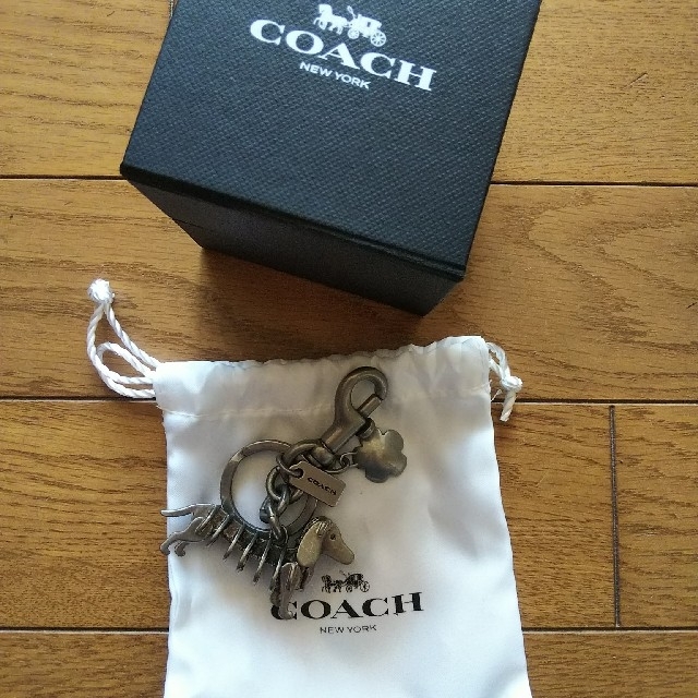 COACH(コーチ)のCOACH  チャーム レディースのアクセサリー(チャーム)の商品写真