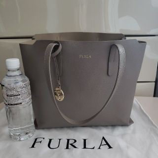 フルラ(Furla)の☆専用です☆FURLA　トートバッグ　サリー　Mサイズ(トートバッグ)