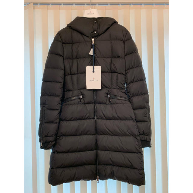 MONCLER(モンクレール)の【ベア様専用】モンクレール MONCLER ベチュロン サイズ0 レディースのジャケット/アウター(ダウンジャケット)の商品写真