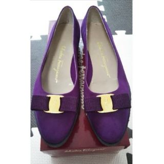 サルヴァトーレフェラガモ(Salvatore Ferragamo)の新品　フェラガモ　フラット(バレエシューズ)