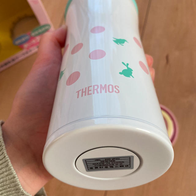 THERMOS(サーモス)の新品❣️サーモス保冷離乳食ケース❣️値下げ❗️ キッズ/ベビー/マタニティの授乳/お食事用品(離乳食器セット)の商品写真