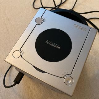 ニンテンドーゲームキューブ(ニンテンドーゲームキューブ)のNintendo ゲームキューブ本体＋コントローラー＋メモリーカード(家庭用ゲーム機本体)