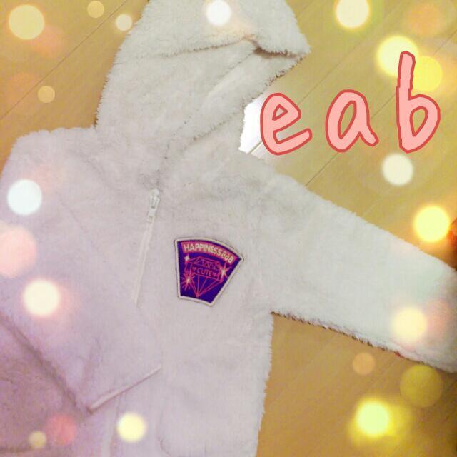 e.a.B(エーアーベー)のeab☆白もこもこﾊﾟｰｶｰ/アウター キッズ/ベビー/マタニティのキッズ服女の子用(90cm~)(その他)の商品写真