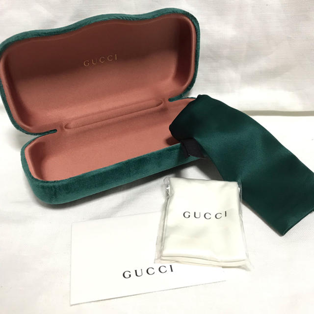 Gucci - GUCCI メガネ サングラスケース 新品未使用の通販 by LP6QC8's shop｜グッチならラクマ