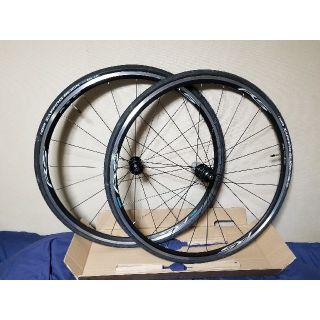 シマノ(SHIMANO)のSHIMANO WH-RS100 リムブレーキ用(タイヤ・ホイールセット)