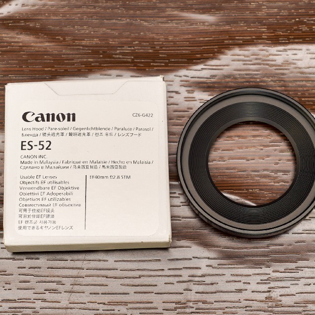 Canon(キヤノン)の【新同品】Canon EF40mm F2.8用 純正レンズフード ES-52 コスメ/美容のコスメ/美容 その他(その他)の商品写真
