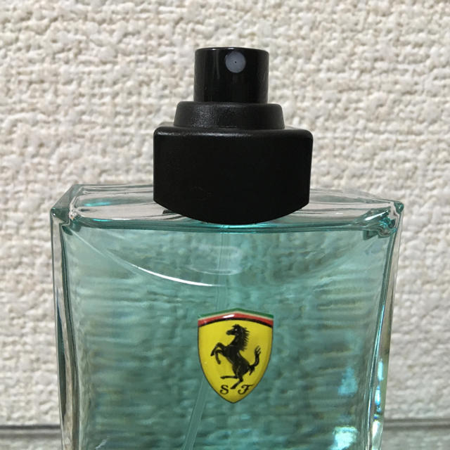 Ferrari(フェラーリ)の【香水】Ferrari light essence EDT SP 75ml  コスメ/美容の香水(香水(男性用))の商品写真