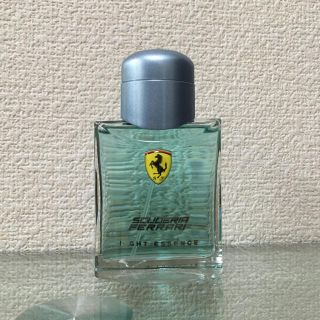 フェラーリ(Ferrari)の【香水】Ferrari light essence EDT SP 75ml (香水(男性用))