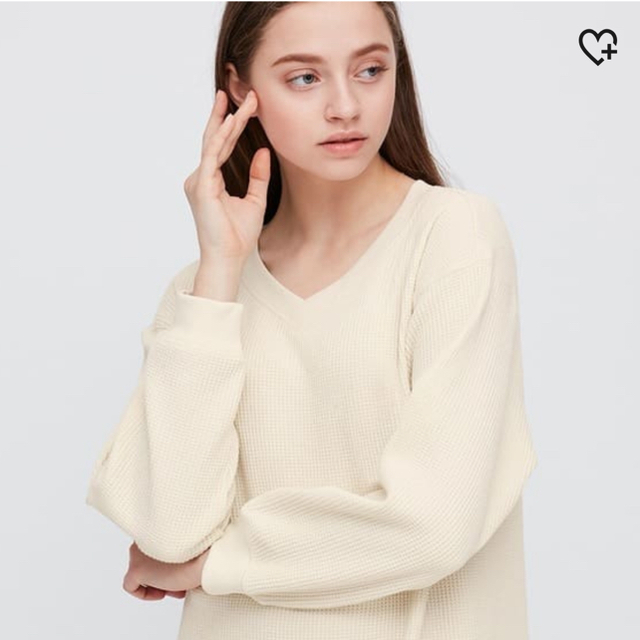 UNIQLO(ユニクロ)の今季🌸UNIQLO ワッフルVネックワンピース WHITE レディースのトップス(カットソー(長袖/七分))の商品写真