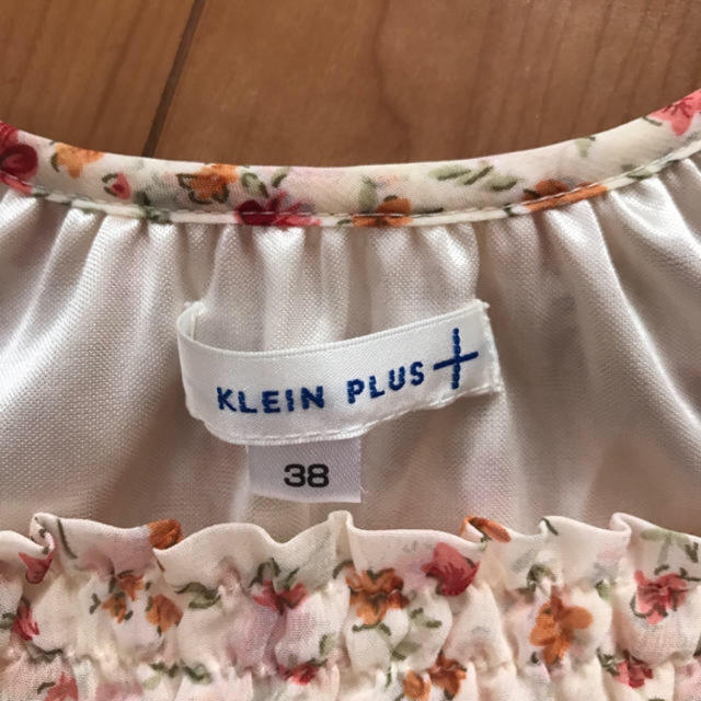 KLEIN PLUS(クランプリュス)の春ワンピース トップス レディースのトップス(シャツ/ブラウス(長袖/七分))の商品写真