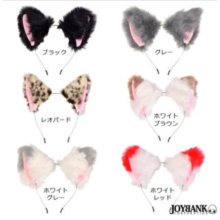 クレアーズ(claire's)の新作入荷♡残り僅か★猫耳カチューシャ ♡ホワイト×グレー　新品　未開封(コスプレ)