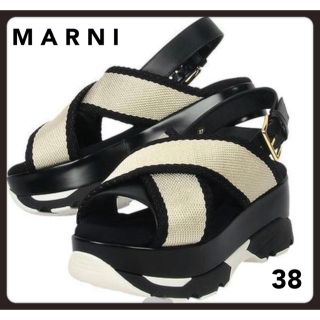 マルニ(Marni)の☆MARNIマルニ/厚底サンダル/38/1度履いただけの美品/雑誌掲載完売品☆(サンダル)