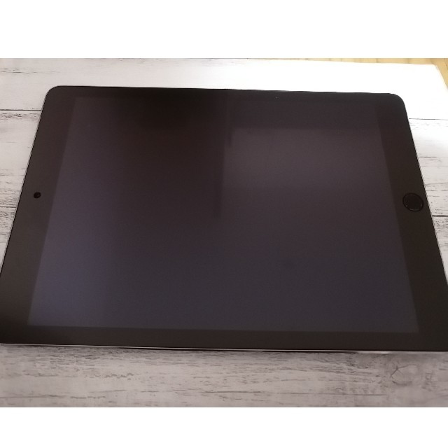 キーボード付】iPad Air2/16G/Wi-Fiモデル/シルバー - タブレット