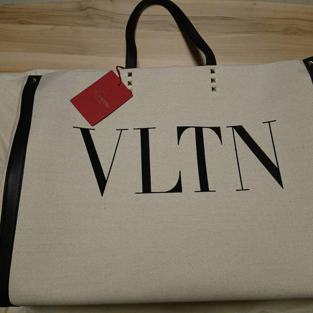 VLTN レディースorメンズ ショッピングバッグ