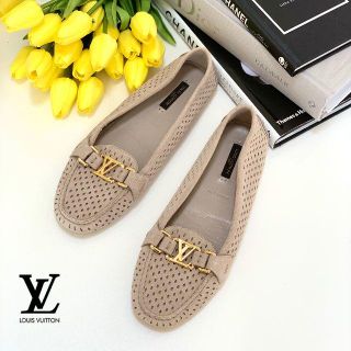 ルイヴィトン(LOUIS VUITTON)の専用 1420 美品 ヴィトン ドライビングシューズ グレージュ(スリッポン/モカシン)