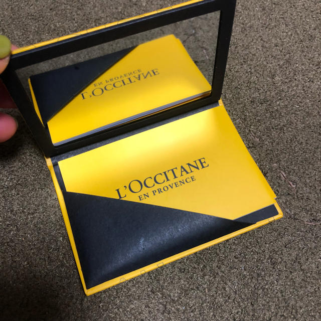 L'OCCITANE(ロクシタン)のロクシタン あぶらとり紙 コスメ/美容のメイク道具/ケアグッズ(あぶらとり紙)の商品写真