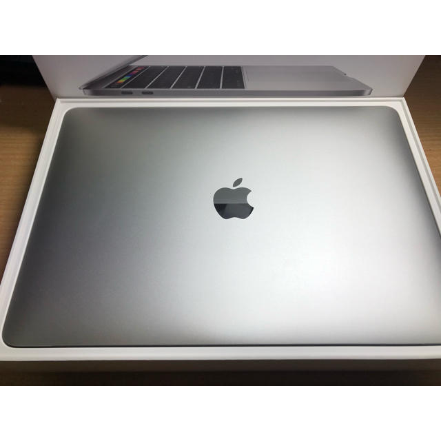 Mac (Apple) - MacBook Pro 13インチ 2019 256GB シルバーの通販 by 諭吉's shop｜マックならラクマ