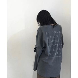 トゥデイフル(TODAYFUL)の【週末限定価格‼️】TODAYFUL バックプリントロゴTシャツ(Tシャツ(長袖/七分))