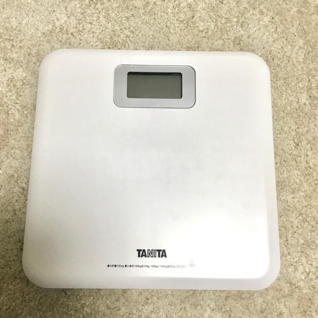 体重計 タニタ HD-661 スマホ/家電/カメラの生活家電(体重計)の商品写真