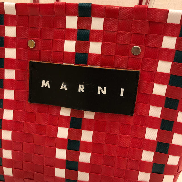 Marni(マルニ)のMARNI マルニフラワーカフェ カゴバック レディースのバッグ(かごバッグ/ストローバッグ)の商品写真