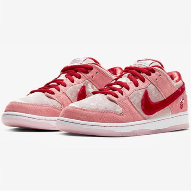 ピンクサイズ新品 26cm strange love nike dunk low pro