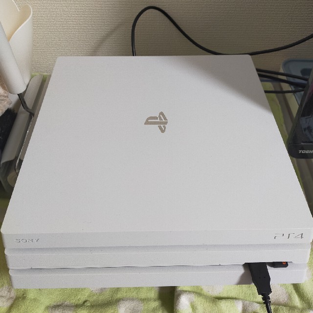 履き心地◎ PS4-Pro CUH7200型 SSD換装済1TB 白色 - 家庭用ゲーム機本体