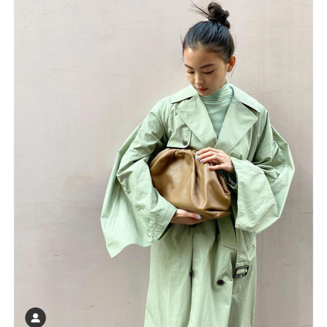 BACK FRILL SLEEVE TRENCH COAT - トレンチコート
