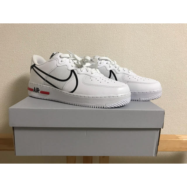 NIKE(ナイキ)のナイキ　エアフォース1 リアクト 希少カラー　サイズ　28.5cm メンズの靴/シューズ(スニーカー)の商品写真