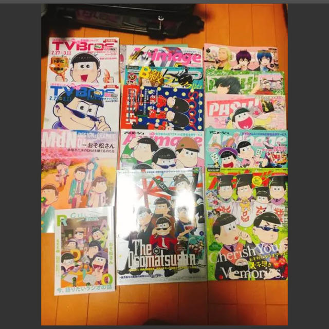 おそ松さん 雑誌 まとめ売り 付録 アニメグッズの通販 By くるとん ラクマ