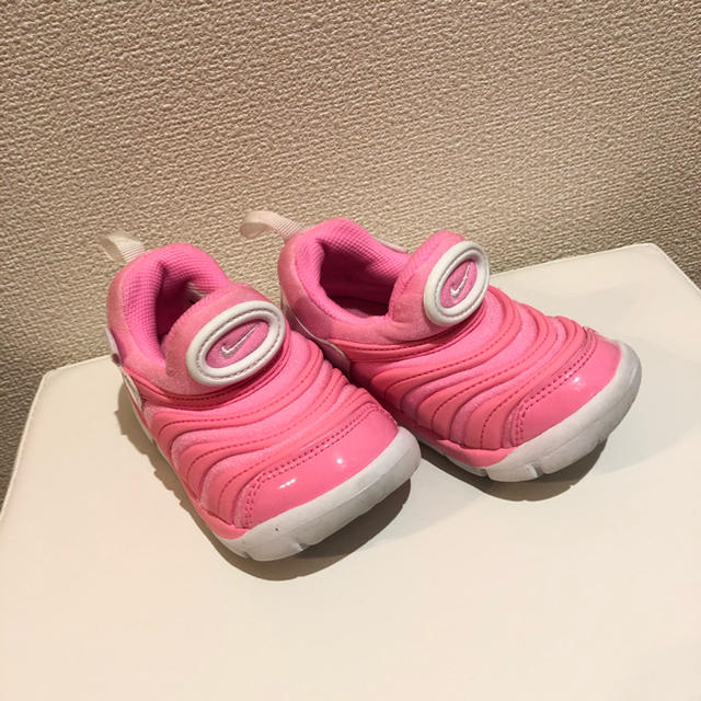 NIKE(ナイキ)の値下げ致しました☆NIKEキッズ スニーカー スリッポン 子供靴 キッズ/ベビー/マタニティのキッズ靴/シューズ(15cm~)(スニーカー)の商品写真