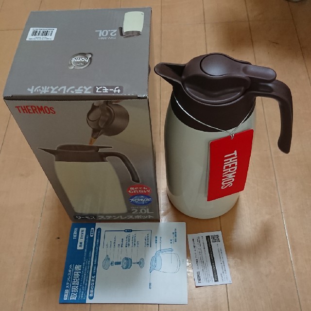 THERMOS(サーモス)のサーモス ステンレスポット 2.0L クッキークリーム THV-2001 CCR インテリア/住まい/日用品のキッチン/食器(容器)の商品写真