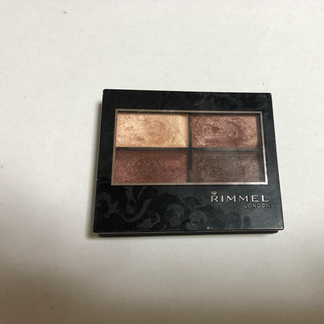 RIMMEL(リンメル)のリンメル　RIMMEL ロイヤルヴィンテージアイズ009 コスメ/美容のベースメイク/化粧品(アイシャドウ)の商品写真