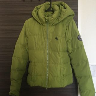 アバクロンビーアンドフィッチ(Abercrombie&Fitch)のAbercrombie green down jacket(ダウンジャケット)