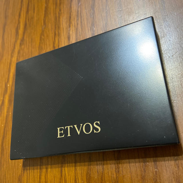 ETVOS(エトヴォス)のエトヴォス　ミネラルアイ&チークカラーパレット2019 コスメ/美容のベースメイク/化粧品(アイシャドウ)の商品写真
