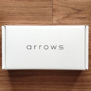 アローズ(arrows)のarrows M05 新品未開封 SIMフリー ブラック(スマートフォン本体)