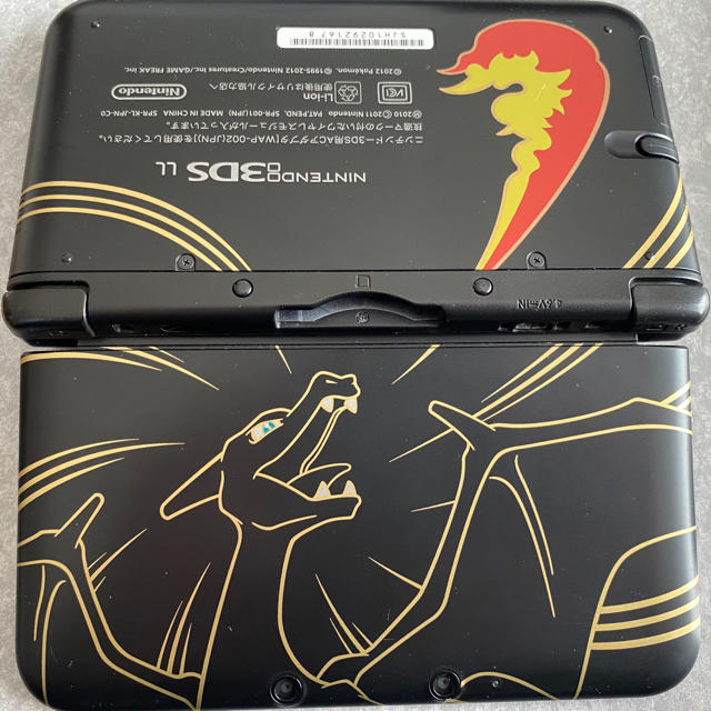 【希少・極美品】NINTENDO 3DSLL  リザードン  箱付き美品