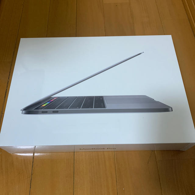 【土日セール】MACBOOK PRO MUHN2J/A【未開封】