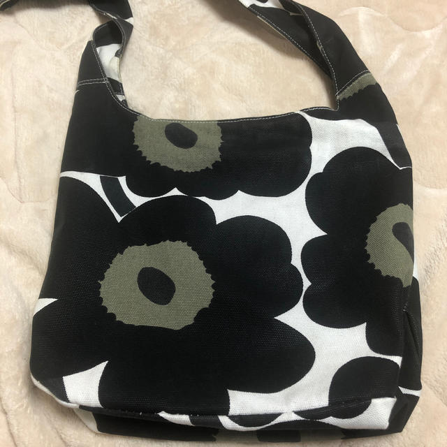 marimekko(マリメッコ)のmarimekko ショルダーバッグ レディースのバッグ(ショルダーバッグ)の商品写真