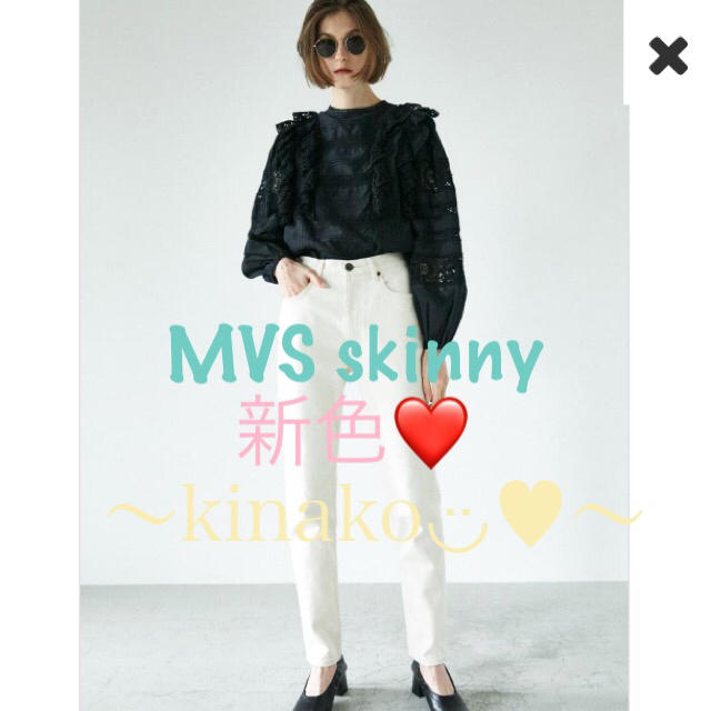 moussy(マウジー)のMOUSSY新作♡MVS WHT SKINNY♡mvsホワイトスキニーデニム新品 レディースのパンツ(デニム/ジーンズ)の商品写真