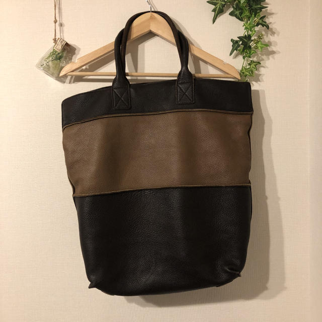 BOTTEGA VENETA レザートートバッグ